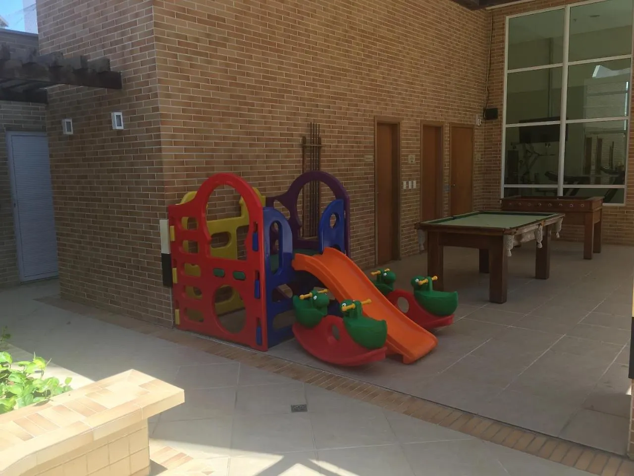 Chateau Saint Julien Apartman Natal
